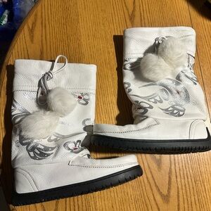 Manitobah black and silver Mukluks